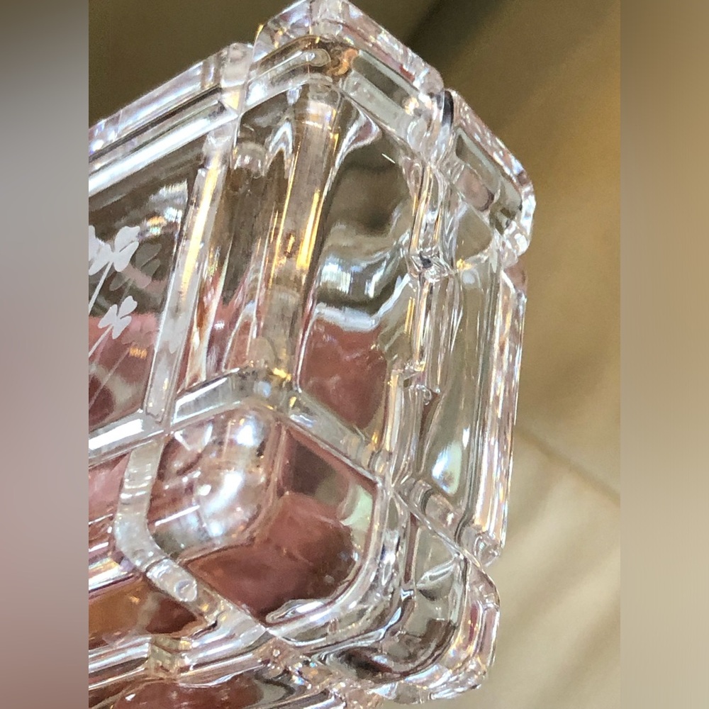 Galway Crystal Shamrock Square trinket box 24% lead crystal - Picture 12 of 15